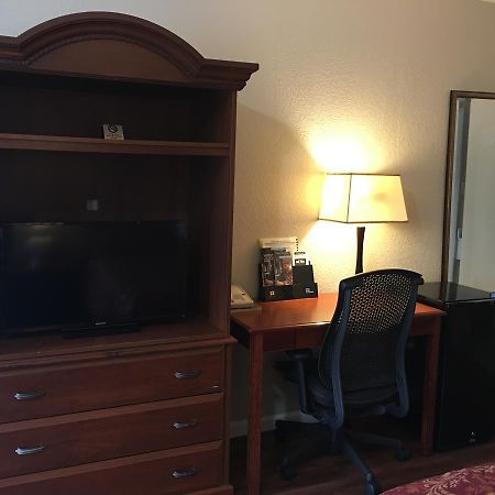 Durham Skyland Inn Екстер'єр фото