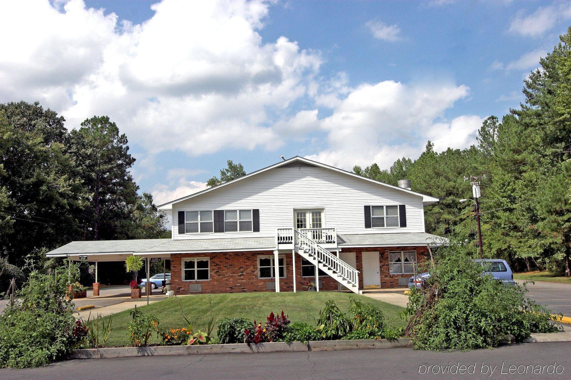 Durham Skyland Inn Екстер'єр фото