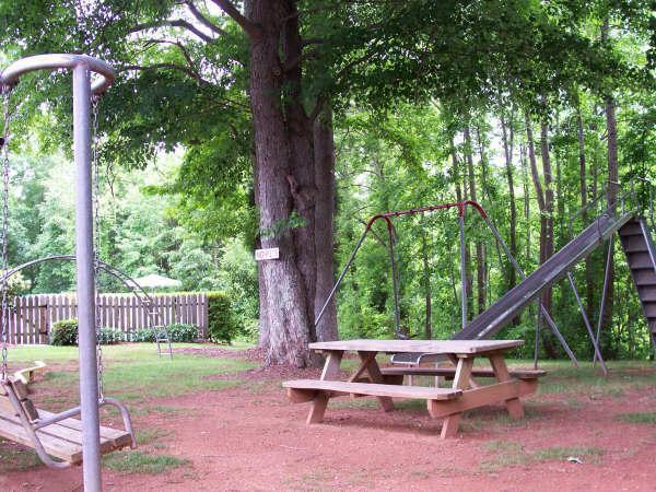 Durham Skyland Inn Екстер'єр фото